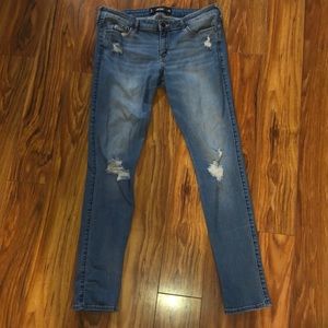 Hollister jeans (super skinny) size 11